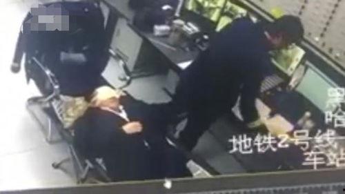 地铁女子被爆料视频,真相究竟如何？  第2张